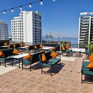 Nur & Terrace Cafe Баку